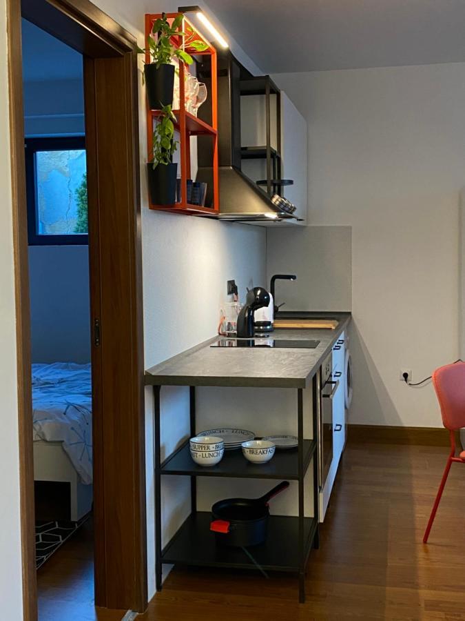 Cozy Red Bulldog Place In Apart-Complex/Pool Varna Dış mekan fotoğraf